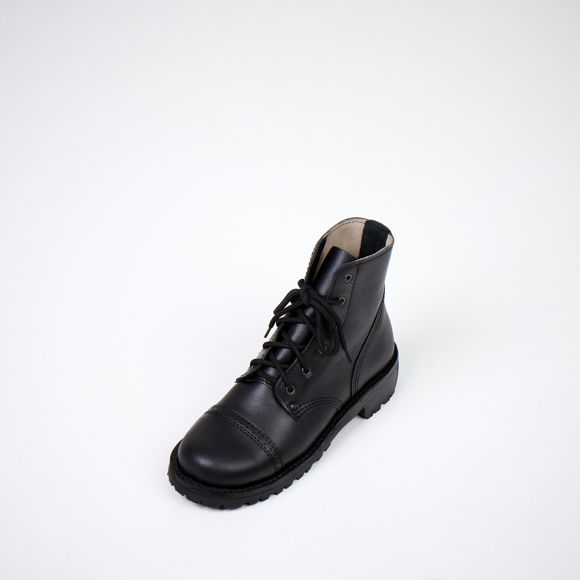 AIPI A-PS-2 Black Leather Boots