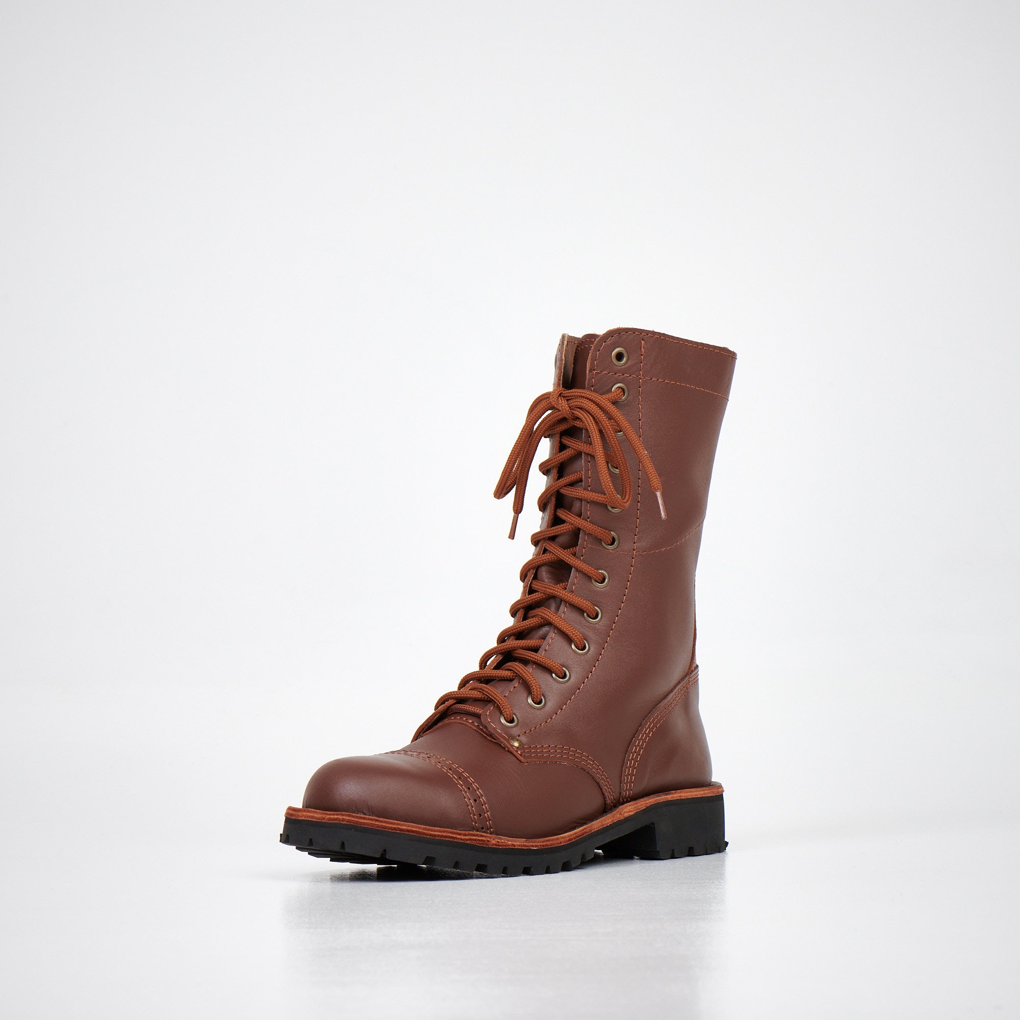 AIPI 2.2 Handmade Brown Leather Boots